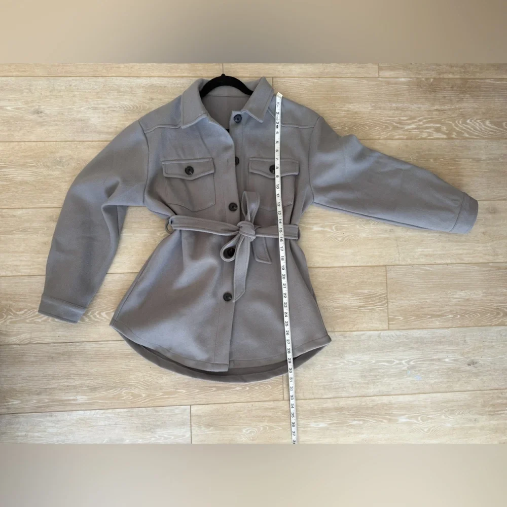 Women's Gray Belted Shacket - Picture 3 of 5